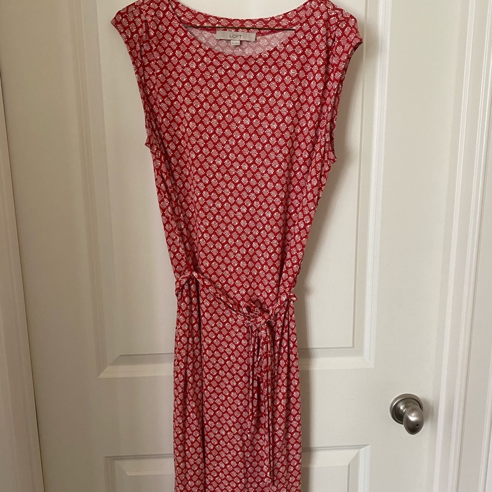 Loft tie belt knit dress